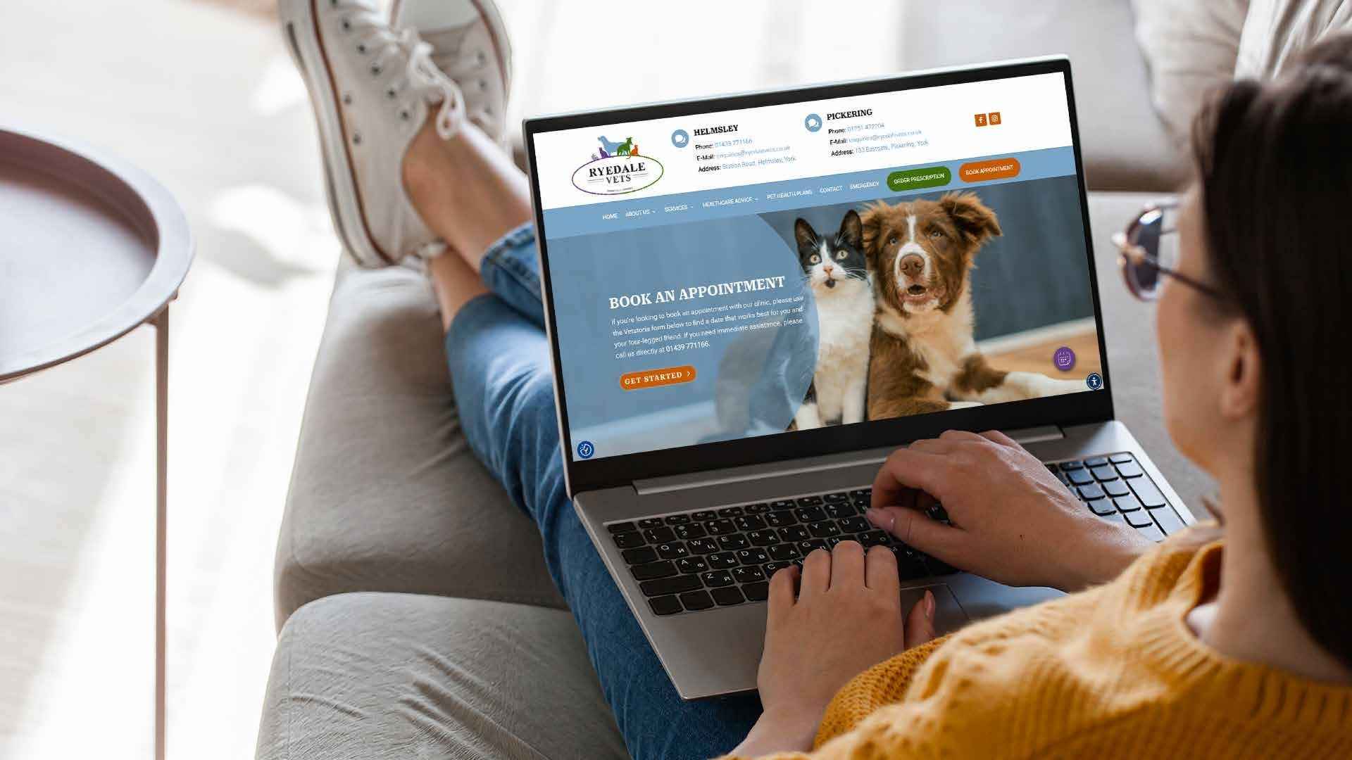 How to turn clicks into clients with Vetstoria Online Booking and Websites - Vetstoria webinar emea